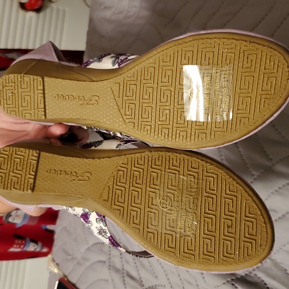 Forever sandals - Picture 3 of 3